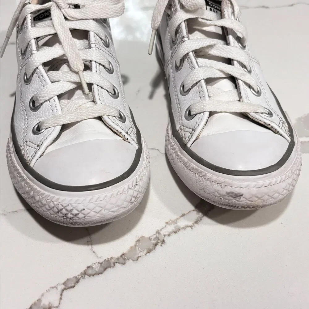 Converse All Star Youth Toddler Girls Boys White Leather Low Sneakers Shoes 12